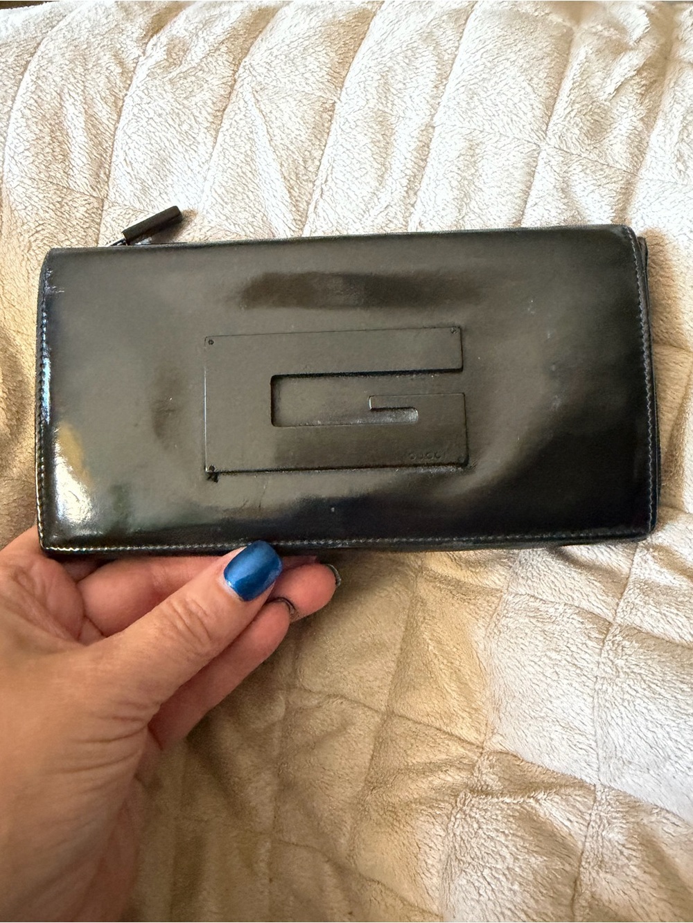 Genuine GUCCI Black Patent Leather Long Zip Wallet with Raised 'G' Logo